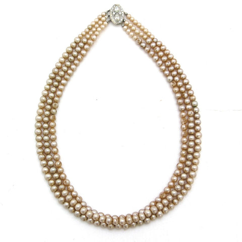 D is for Deco pearls